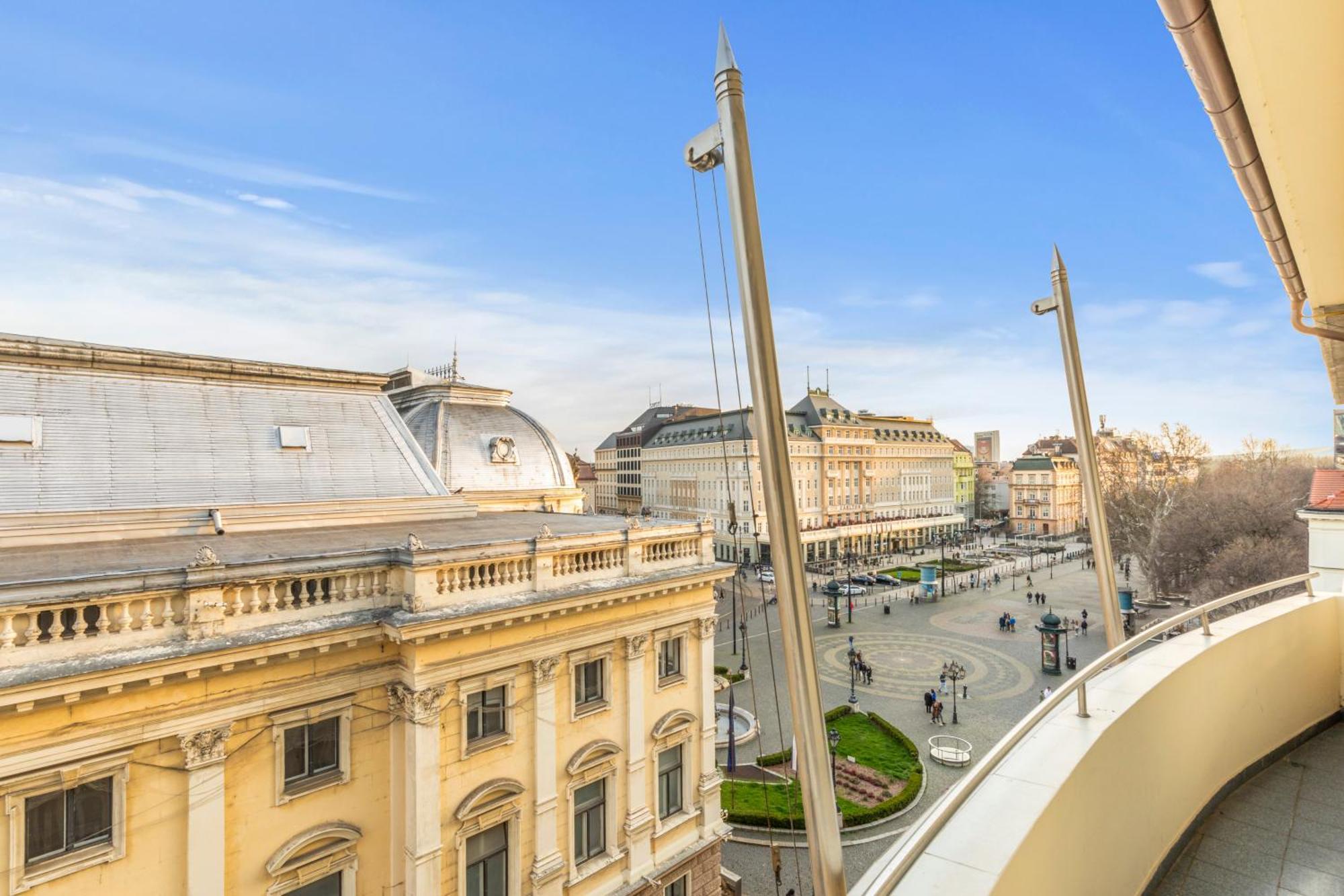 Luxe Living At Old Town Center Lejlighed Bratislava Eksteriør billede