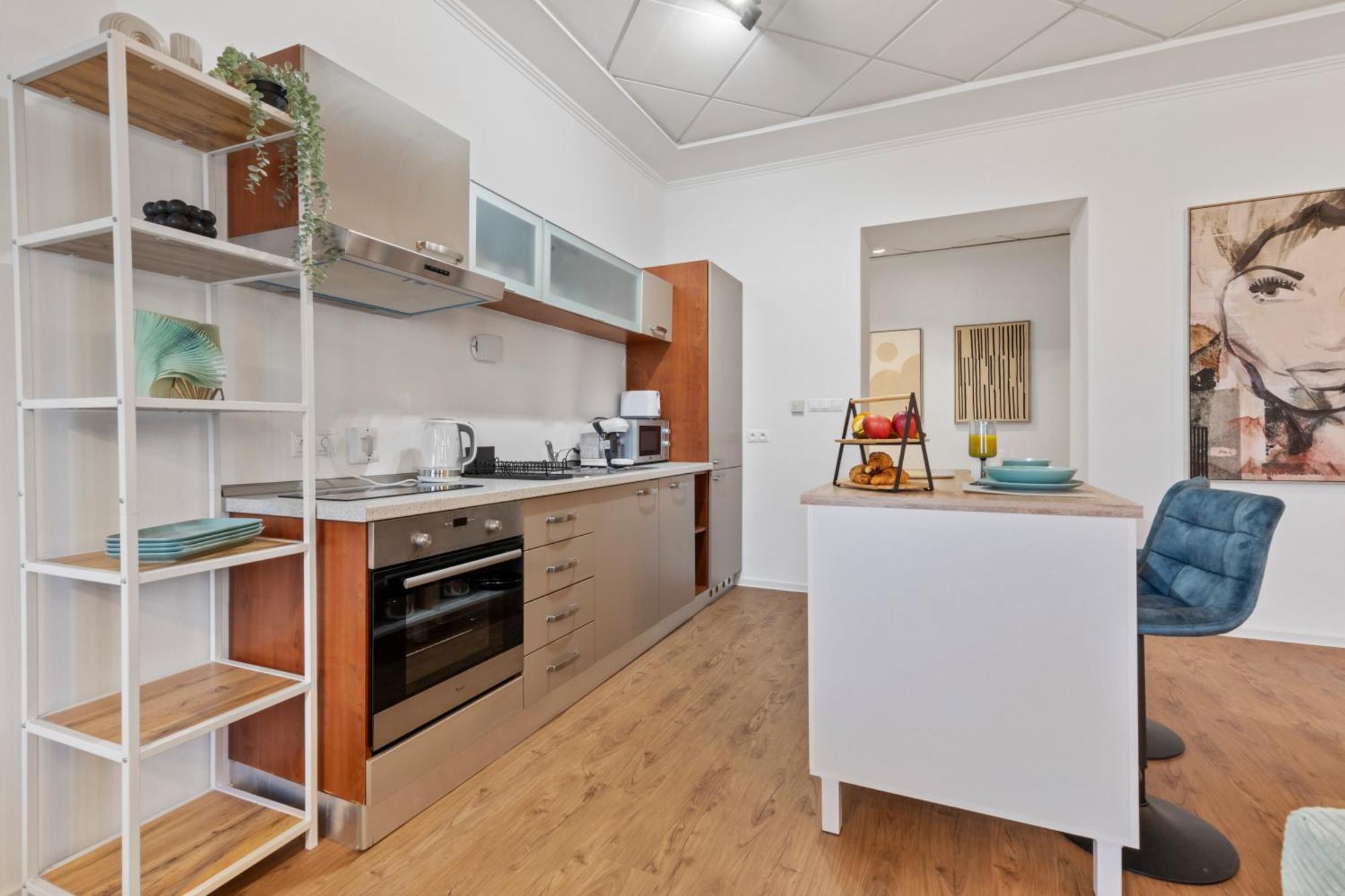 Luxe Living At Old Town Center Lejlighed Bratislava Eksteriør billede