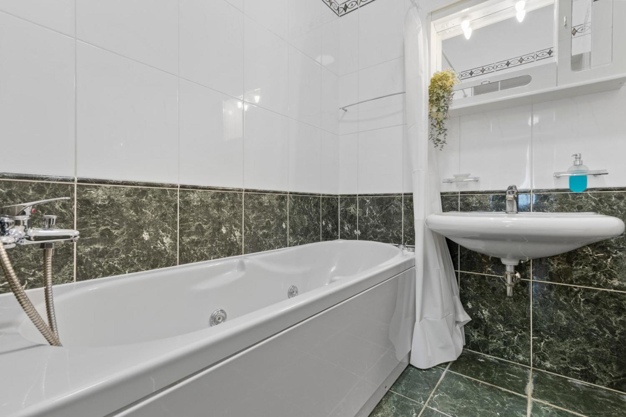 Luxe Living At Old Town Center Lejlighed Bratislava Eksteriør billede
